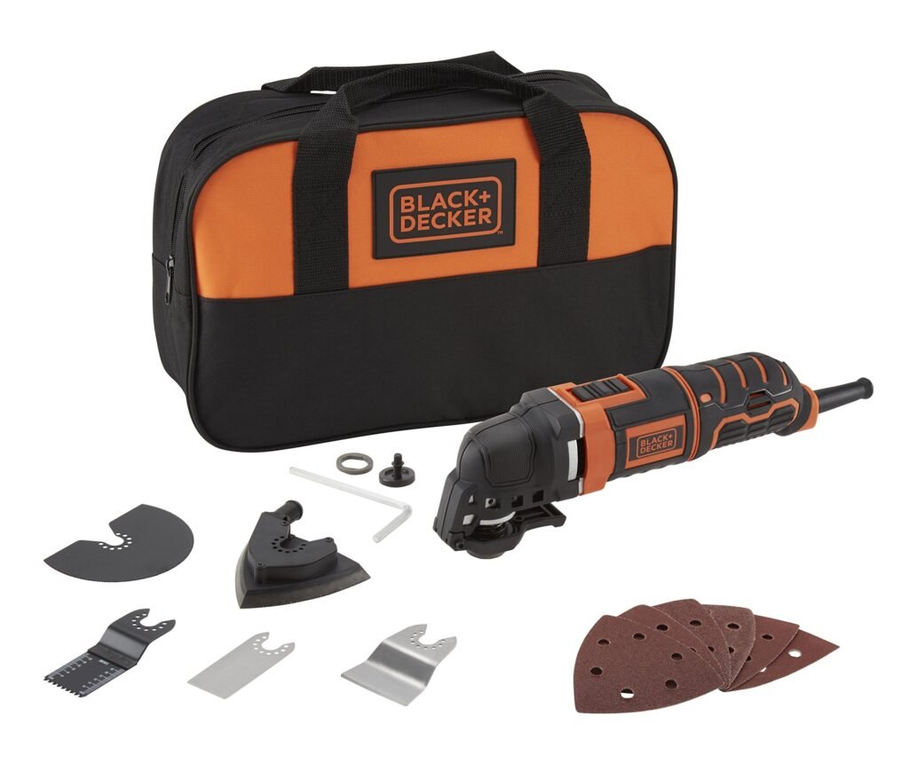 Multiherramienta Oscilante BLACK+DECKER MT300SA2: Potencia y Versatilidad para tus Proyectos en Casa